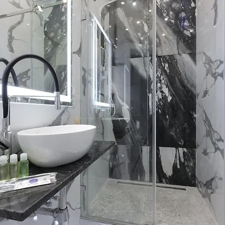 Апартаменты White Tiger In Smart Plaza